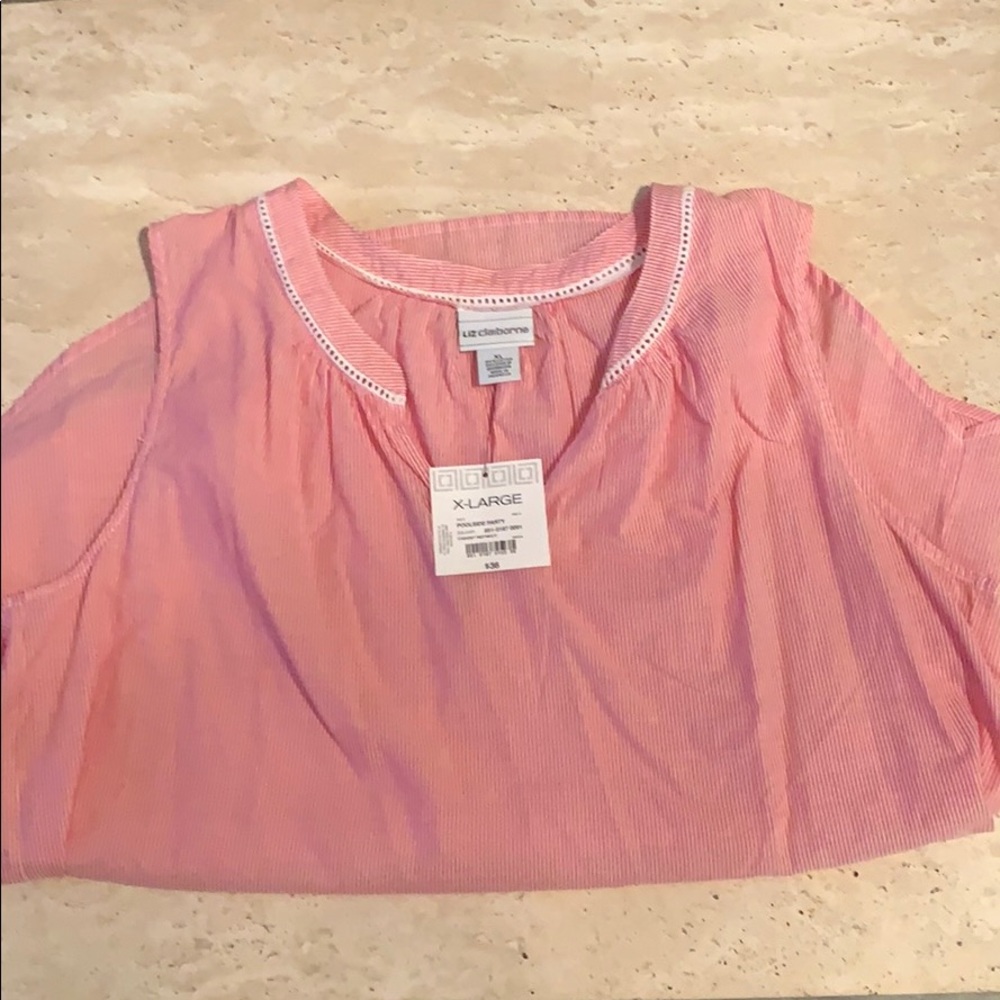 Sleeveless Casual Shirt